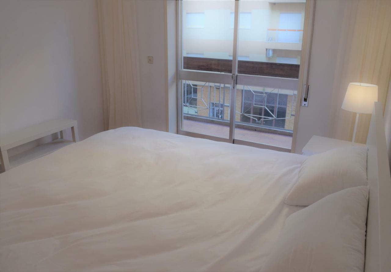Braga Centro - Apartamento Espacoso E Confortavel - Todas As Comodidades ภายนอก รูปภาพ